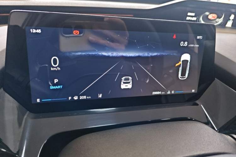 Used CHANGAN OSHAN Z6 2022 Blue Whale 1.5T DCT Smart Edition Urban Version Instrument Cluster