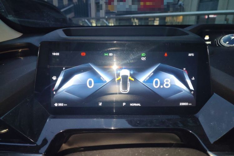 Used CHANGAN OSHAN Z6 2022 Blue Whale 1.5T DCT Smart Navigation Model Instrument Cluster