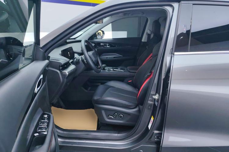 Used CHANGAN OSHAN Z6 2022 Blue Whale 1.5T DCT Smart Edition Left Front Seat