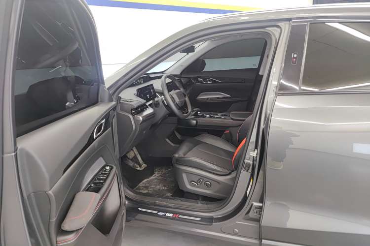 Used CHANGAN OSHAN Z6 2022 Blue Whale 1.5T DCT Smart Edition Urban Version Left Front Seat
