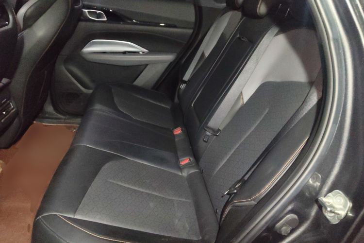 Used CHANGAN OSHAN Z6 2022 Blue Whale 1.5T DCT Smart Edition Urban Version Left Rear Seat