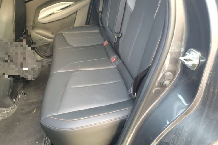 Used CHANGAN OSHAN Z6 2022 Blue Whale 1.5T DCT Smart Edition Left Rear Seat