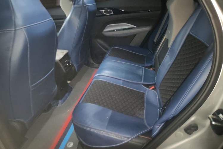 Used CHANGAN OSHAN Z6 2022 Blue Whale 1.5T DCT Smart Edition Urban Version Left Rear Seat