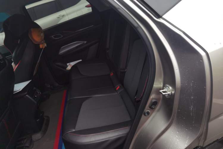 Used CHANGAN OSHAN Z6 2022 Blue Whale 1.5T DCT Luxury Model Left Rear Seat