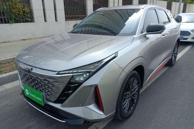 Used CHANGAN OSHAN Z6 2022 Blue Whale 1.5T DCT Luxury Model