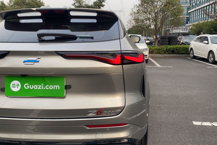 Used CHANGAN OSHAN Z6 2022 Blue Whale 1.5T DCT Luxury Model Right Rear Taillight