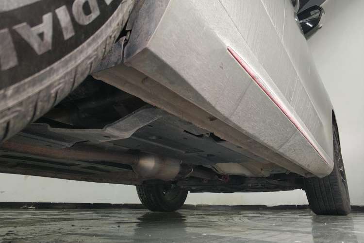 Used CHANGAN OSHAN Z6 2022 Blue Whale 1.5T DCT Smart Edition Urban Version Right Side Sill