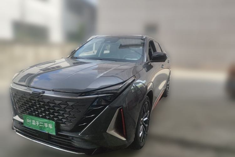 Ojetý CHANGAN OSHAN Z6 2022 Blue Whale 1.5T DCT Smart Edition Guazi used car, China used car export, Used car for sale, Used  cars, Cheapest cars for sale