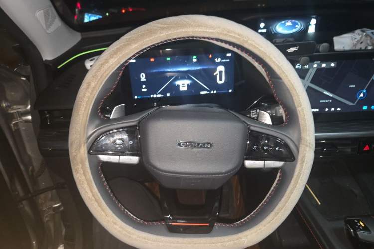 Used CHANGAN OSHAN Z6 2022 Blue Whale 1.5T DCT Smart Navigation Model Steering Wheel