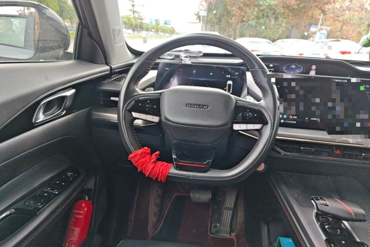 Used CHANGAN OSHAN Z6 2022 Blue Whale 1.5T DCT Smart Edition Steering Wheel