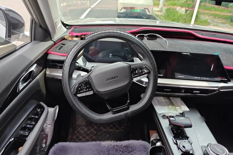 Used CHANGAN OSHAN Z6 2022 Blue Whale 1.5T DCT Luxury Model Steering Wheel