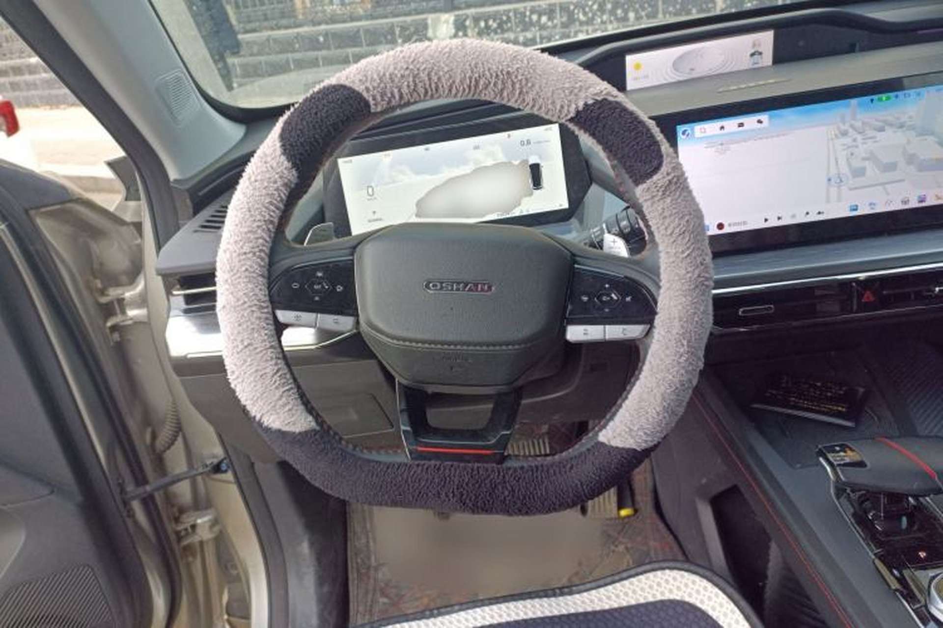 Used CHANGAN OSHAN Z6 2022 Blue Whale 1.5T DCT Smart Navigation Model Steering Wheel