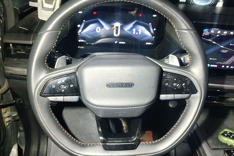 Used CHANGAN OSHAN Z6 2022 Blue Whale 1.5T DCT Smart Edition Urban Version Steering Wheel