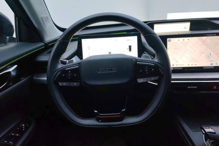 Used CHANGAN OSHAN Z6 2022 Blue Whale 1.5T DCT Smart Edition Steering Wheel