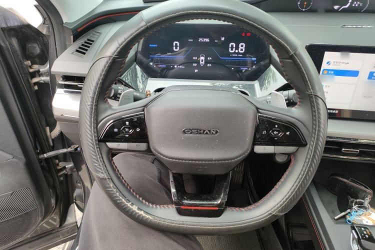 Used CHANGAN OSHAN Z6 2022 Blue Whale 1.5T DCT Luxury Model Steering Wheel
