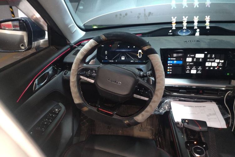 Used CHANGAN OSHAN Z6 2022 Blue Whale 1.5T DCT Smart Navigation Model Steering Wheel