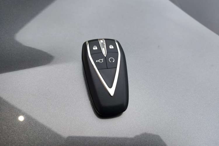Used CHANGAN OSHAN Z6 2022 Blue Whale 1.5T DCT Smart Edition Vehicle Key