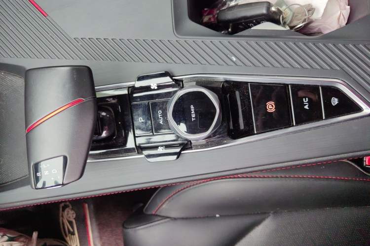 Used CHANGAN OSHAN Z6 2022 Blue Whale 1.5T DCT Smart Edition Vehicle Key