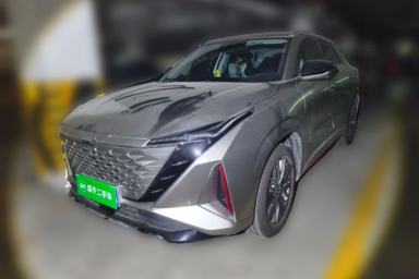 Used CHANGAN OSHAN Z6 2022 Blue Whale 1.5T DCT Luxury Model