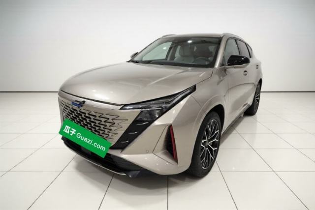Used CHANGAN OSHAN Z6 2022 Blue Whale 1.5T DCT Smart Edition