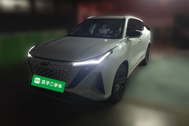 Used CHANGAN OSHAN Z6 2022 Blue Whale 1.5T DCT Smart Edition