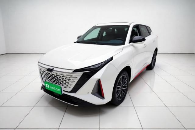 Used CHANGAN OSHAN Z6 2022 Blue Whale 1.5T DCT Luxury Model
