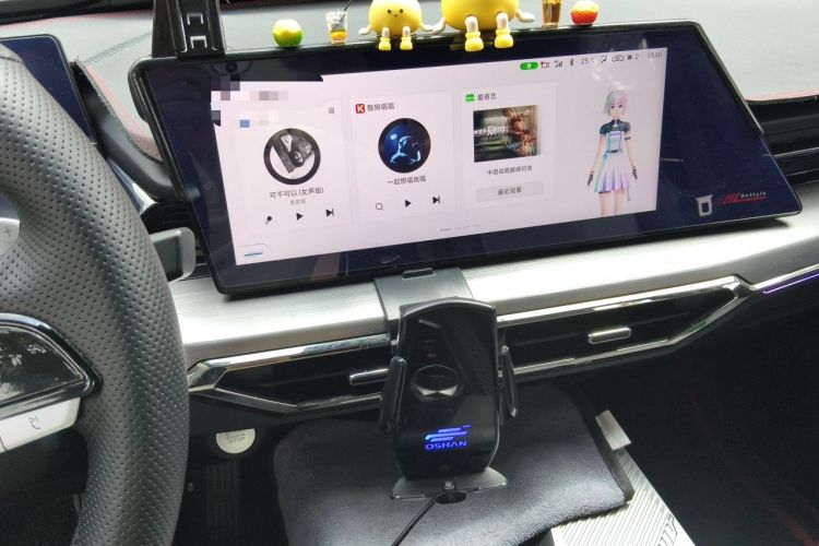 Used CHANGAN OSHAN Z6 2022 Blue Whale 1.5T DCT Luxury Model Audio And AC Panel