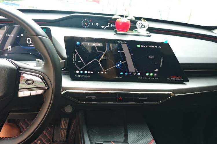 Used CHANGAN OSHAN Z6 2022 Blue Whale 1.5T DCT Luxury Model Audio And AC Panel