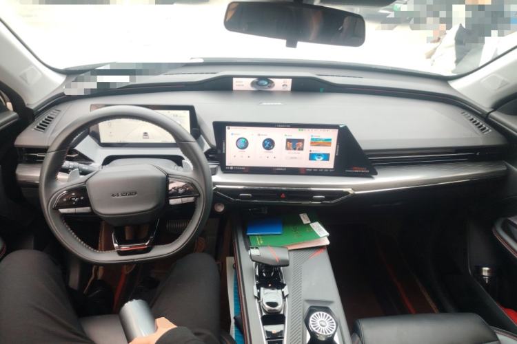 Used CHANGAN OSHAN Z6 2022 Blue Whale 1.5T DCT Smart Navigation Model Center Console
