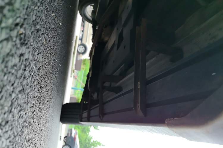 Used CHANGAN OSHAN Z6 2022 Blue Whale 1.5T DCT Smart Edition Urban Version Chassis Front Left