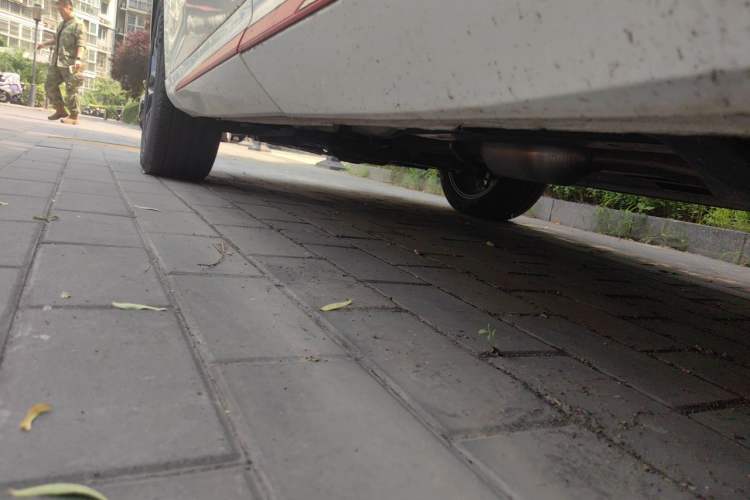 Used CHANGAN OSHAN Z6 2022 Blue Whale 1.5T DCT Smart Navigation Model Chassis Rear Left
