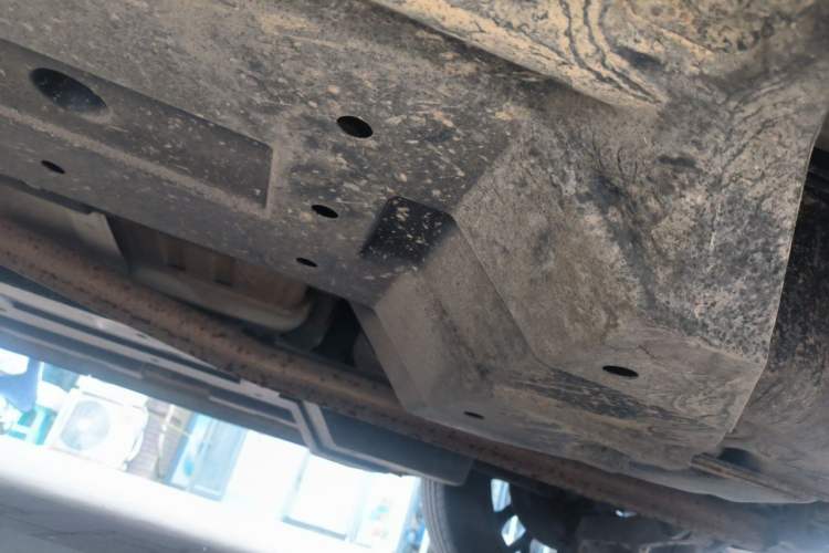 Used CHANGAN OSHAN Z6 2022 Blue Whale 1.5T DCT Smart Edition Chassis Rear Right
