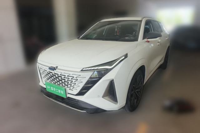 Used CHANGAN OSHAN Z6 2022 Blue Whale 1.5T DCT Luxury Model
