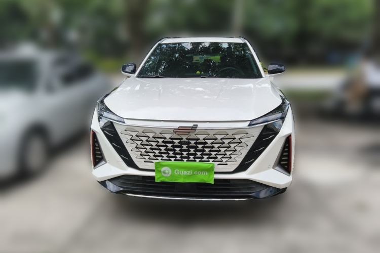 Used CHANGAN OSHAN Z6 2022 Blue Whale 1.5T DCT Luxury Model Front