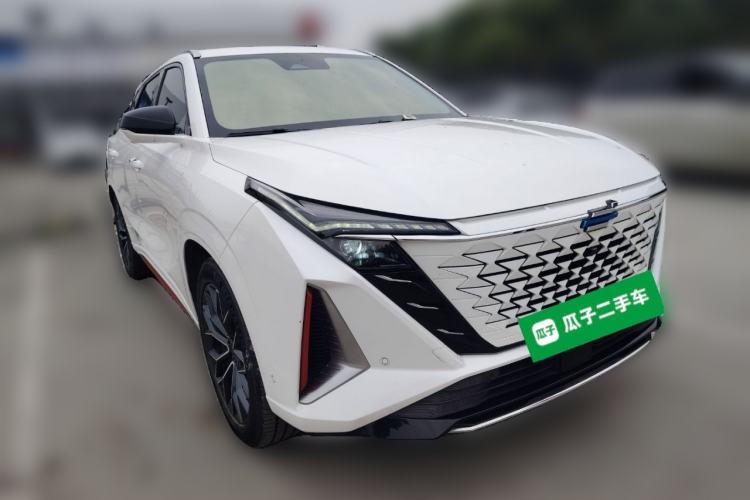 Used CHANGAN OSHAN Z6 2022 Blue Whale 1.5T DCT Smart Navigation Model Front Right 45 Deg