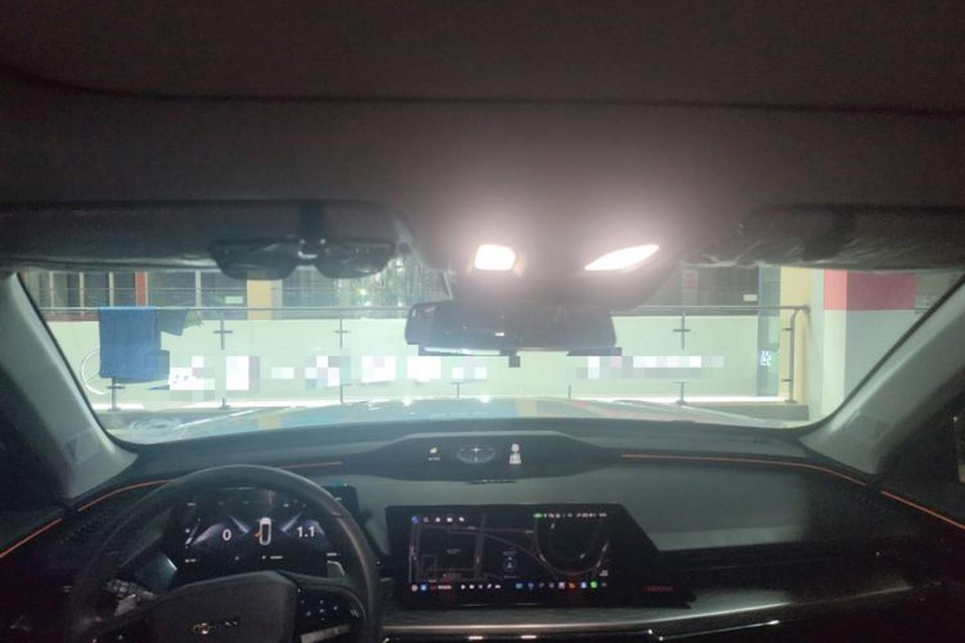 Used CHANGAN OSHAN Z6 2022 Blue Whale 1.5T DCT Smart Edition Headliner
