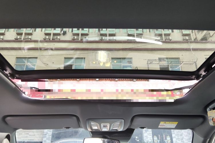 Used CHANGAN OSHAN Z6 2022 Blue Whale 1.5T DCT Luxury Model Headliner