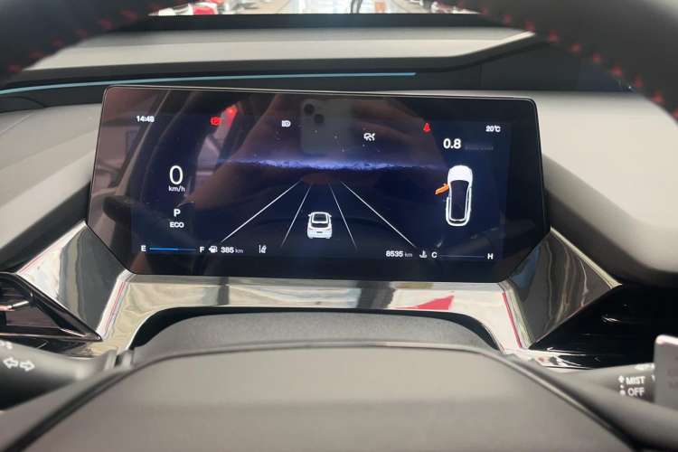 Used CHANGAN OSHAN Z6 2022 Blue Whale 1.5T DCT Smart Navigation Model Instrument Cluster