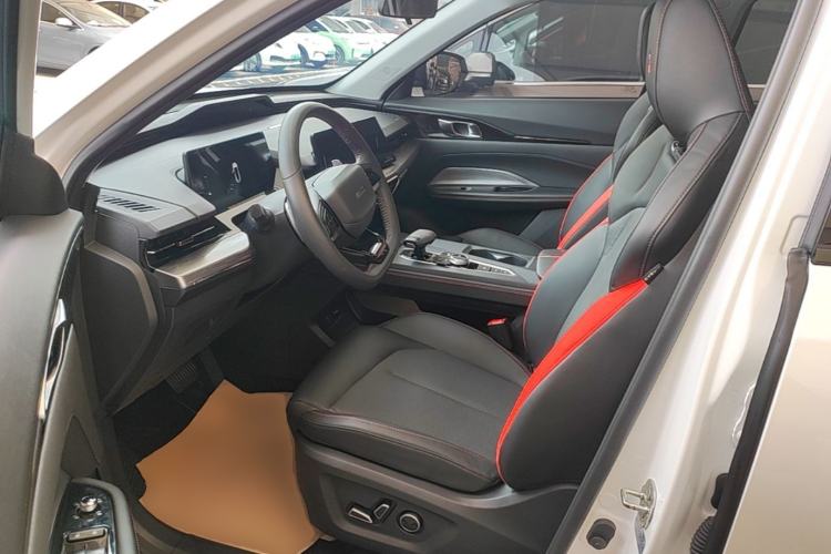 Used CHANGAN OSHAN Z6 2022 Blue Whale 1.5T DCT Smart Edition Left Front Seat