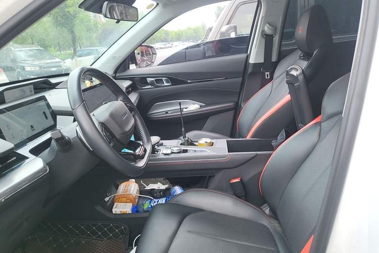 Used CHANGAN OSHAN Z6 2022 Blue Whale 1.5T DCT Smart Edition Left Front Seat