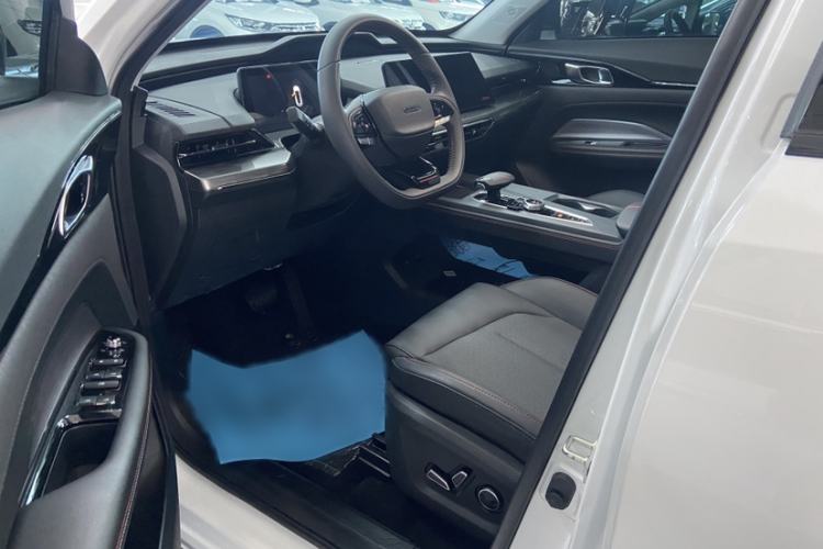 Used CHANGAN OSHAN Z6 2022 Blue Whale 1.5T DCT Smart Edition Left Front Seat
