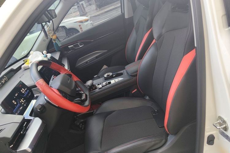 Used CHANGAN OSHAN Z6 2022 Blue Whale 1.5T DCT Luxury Model Left Front Seat