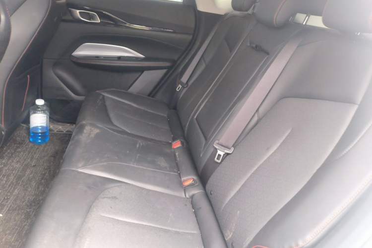 Used CHANGAN OSHAN Z6 2022 Blue Whale 1.5T DCT Smart Edition Left Rear Seat