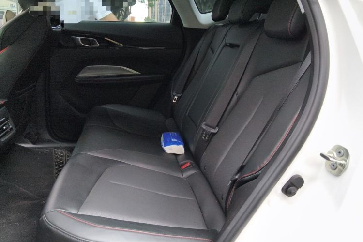 Used CHANGAN OSHAN Z6 2022 Blue Whale 1.5T DCT Smart Edition Left Rear Seat