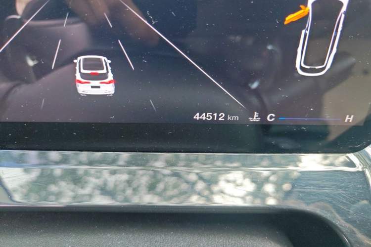 Used CHANGAN OSHAN Z6 2022 Blue Whale 1.5T DCT Smart Edition Urban Version Odometer Close Up