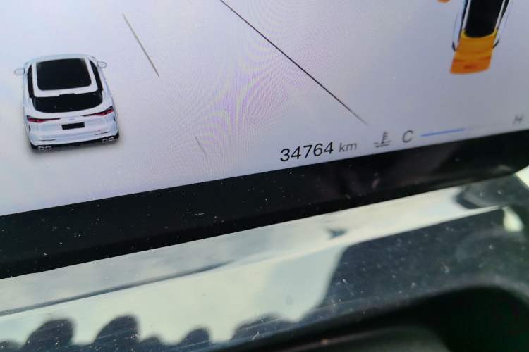 Used CHANGAN OSHAN Z6 2022 Blue Whale 1.5T DCT Smart Edition Urban Version Odometer Close Up