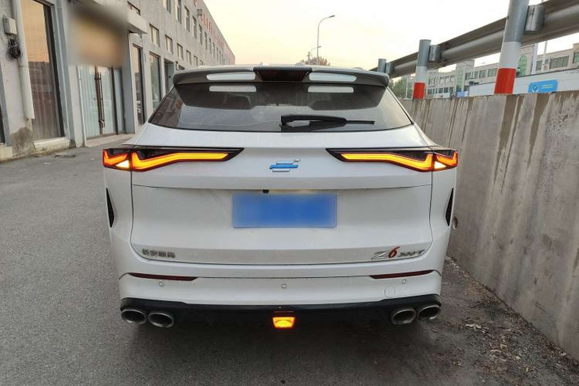Used CHANGAN OSHAN Z6 2022 Blue Whale 1.5T DCT Smart Edition Urban Version Rear