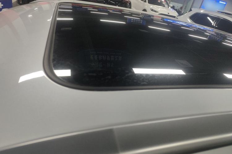 Used CHANGAN OSHAN Z6 2022 Blue Whale 1.5T DCT Smart Edition Roof