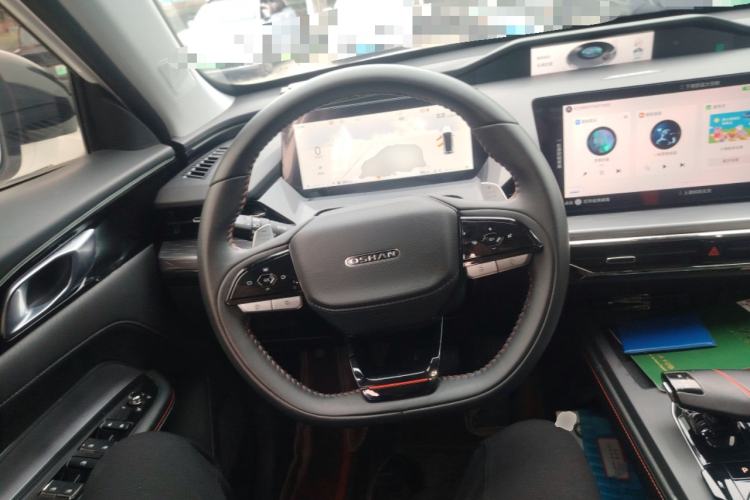 Used CHANGAN OSHAN Z6 2022 Blue Whale 1.5T DCT Smart Navigation Model Steering Wheel