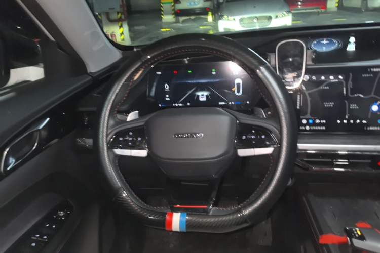 Used CHANGAN OSHAN Z6 2022 Blue Whale 1.5T DCT Smart Edition Steering Wheel